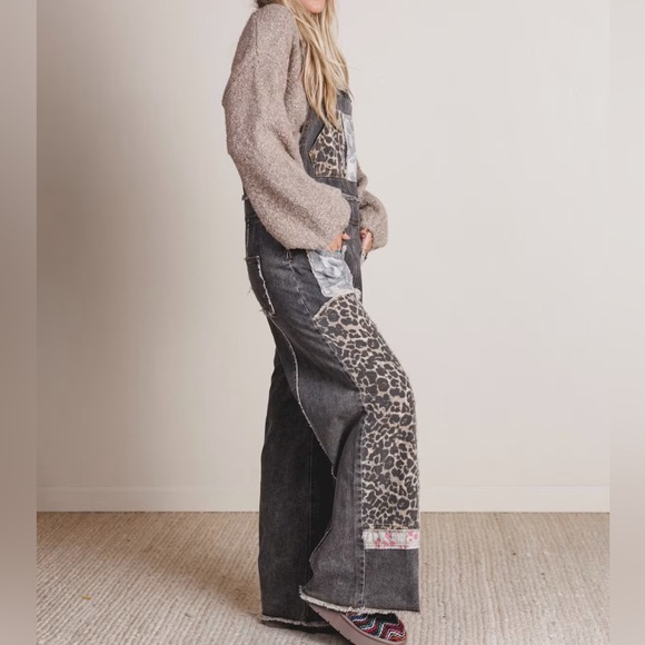 NWT POL Patchwork Leopard Print Floral Camo Patch Boho Overalls - Picture 7 of 14